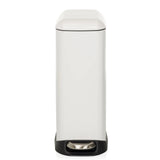 Papelera CLEAN SLIM blanca con pedal y tapa redondeada de hjh OFFICE – vista de 360° (vista frontal 0°)