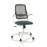 Silla Home Office MIKO W ECO gris con respaldo de malla y base blanca de cinco ruedas de hjh OFFICE – vista de 360° (vista frontal 15°)