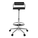 Taburete giratorio negro TOP WORK 28 con anillo reposapiés y base de cinco ruedas de hjh OFFICE – vista de 360° (vista frontal 0°)