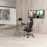 Silla de oficina profesional NOVA de cuero negra en un escritorio en una oficina de diseño moderno de hjh OFFICE