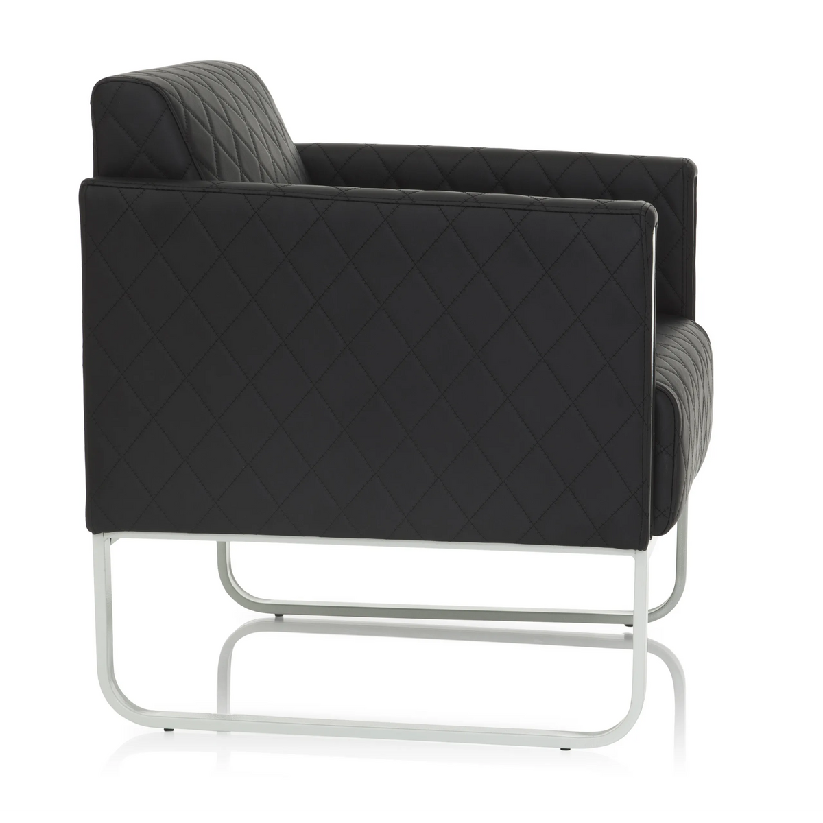 Sillón tapizado negro ARUBA STEP con costuras de diamante y estructura plateada de hjh OFFICE – vista de 360° (vista lateral 80°)