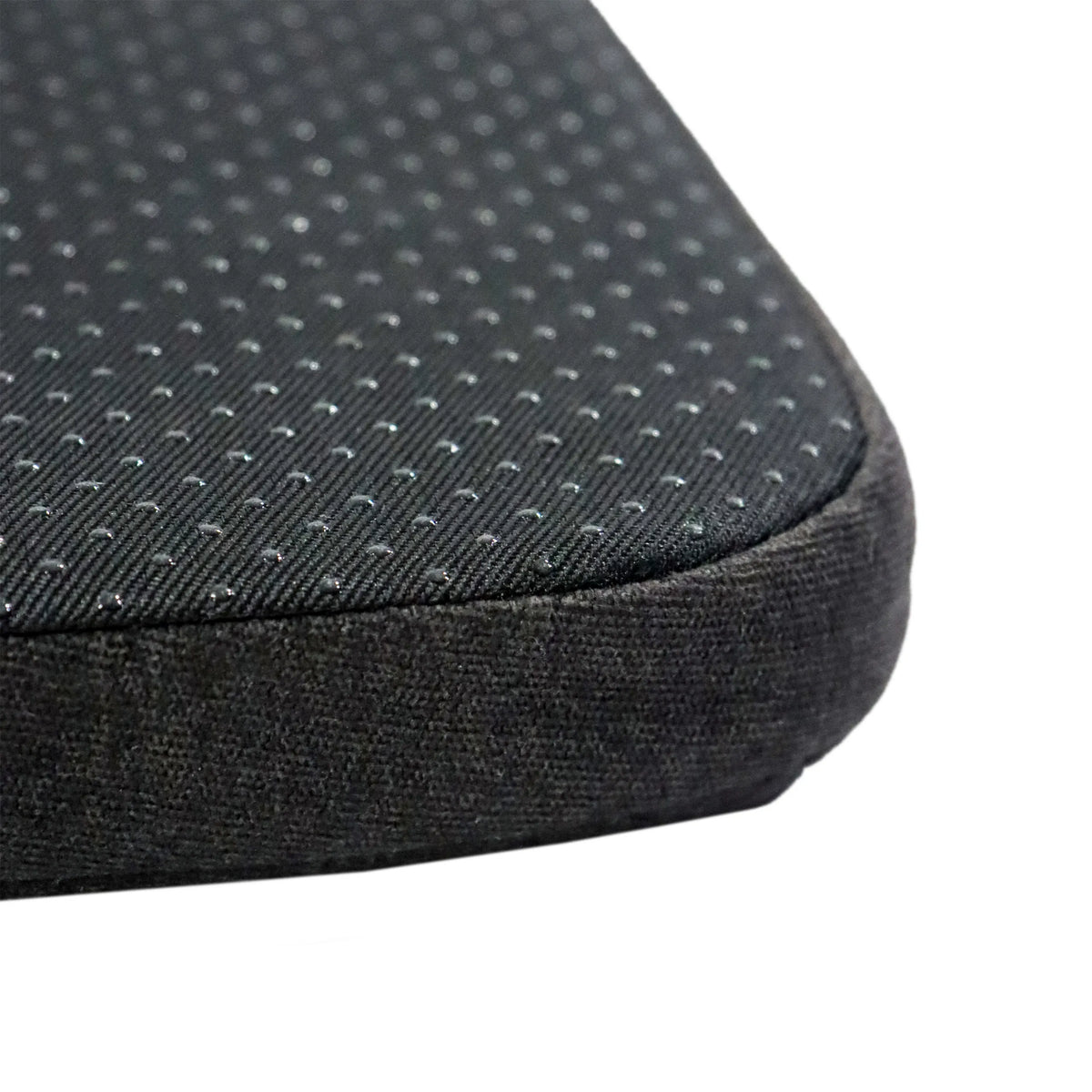 Superficie negra y finamente perforada de la Casa para gatos KITTY PAWBOX 2 de hjh LIVING