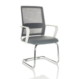 Silla de viga voladiza VISITER W gris con respaldo de malla, reposabrazos y estructura cromada de hjh OFFICE – vista de 360° (vista frontal en diagonal 30°)