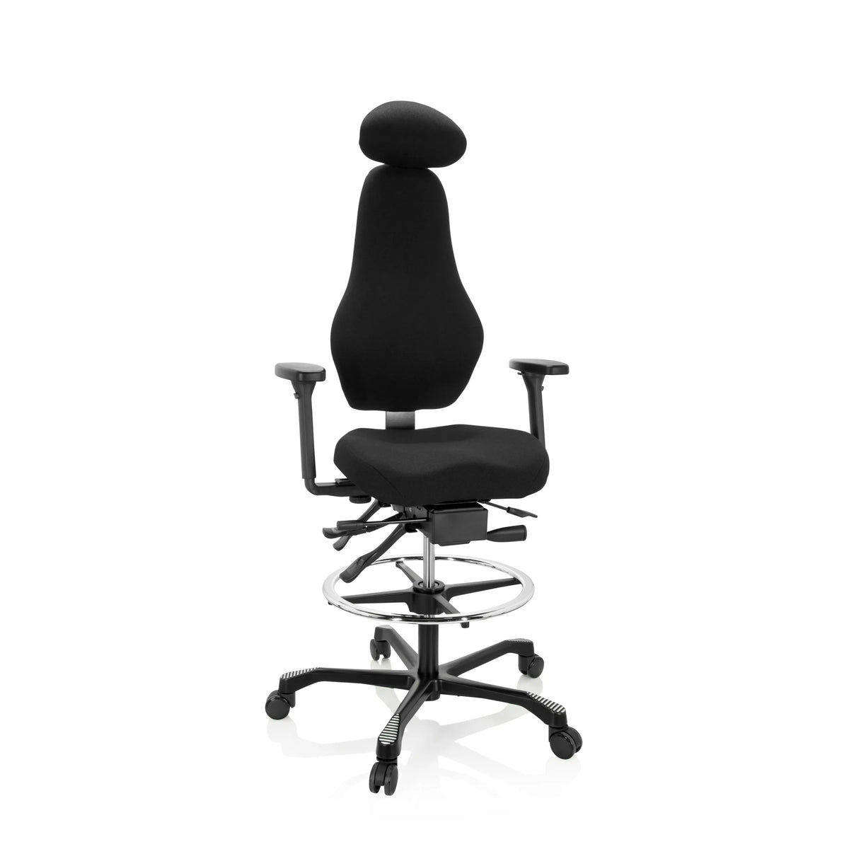 Silla de mostrador RESISTIO WORK negra con reposacabezas, aro reposapiés y base de cinco ruedas de hjh OFFICE – vista de 360° (vista frontal 20°)