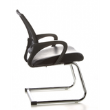 Silla de viga voladiza VISTO NET V negra con respaldo de malla, asiento acolchado y reposabrazos de hjh OFFICE – vista de 360° (vista lateral 100°)
