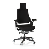 Silla de oficina profesional SPEKTRE BLACK negra con reposacabezas, reposabrazos y base de cinco ruedas de hjh OFFICE – vista de 360° (vista frontal 20°)