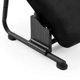 Superficie estriada del Reposapiés Podi Velvet en negro de hjh OFFICE