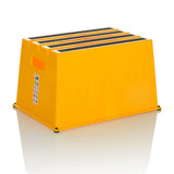 Taburete bajo amarillo TIO-E1 con tres peldaños antideslizantes de hjh OFFICE – vista de 360° (vista frontal en diagonal 30°)