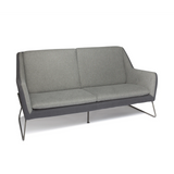 Hellgraues Loungesofa LAGUN mit dunkelgrauen Akzenten und schlanken Metallfüßen von hjh OFFICE – 360-Grad-Ansicht (Seitenprofil 90°)