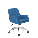 Silla Home Office SHAKE 400 azul con reposabrazos y base de cinco ruedas de hjh OFFICE – vista de 360° (vista frontal en diagonal 40°)
