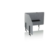 Separador de mesa FLEXMIUT T TOP gris con estante integrado y pinzas de fijación de hjh OFFICE – vista de 360° (vista frontal en diagonal 60°)