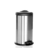 Papelera CLEAN X de acero inoxidable plateado con tapa y pedal negros de hjh OFFICE