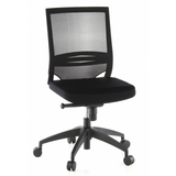 Silla de oficina profesional PORTO ECO negra con respaldo de malla y base de cinco ruedas de hjh OFFICE – vista de 360° (vista frontal 20°)