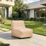 Sofá hinchable Sitzolo Air beige en una terraza frente a una zona verde de hjh LIVING (imagen generada por IA)