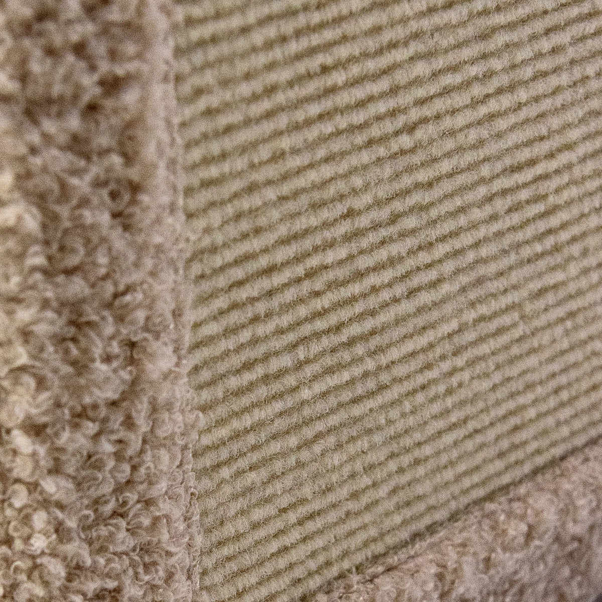 Funda de tela beige con estructura acanalada de la cueva para gatos PAWY EB de hjh LIVING