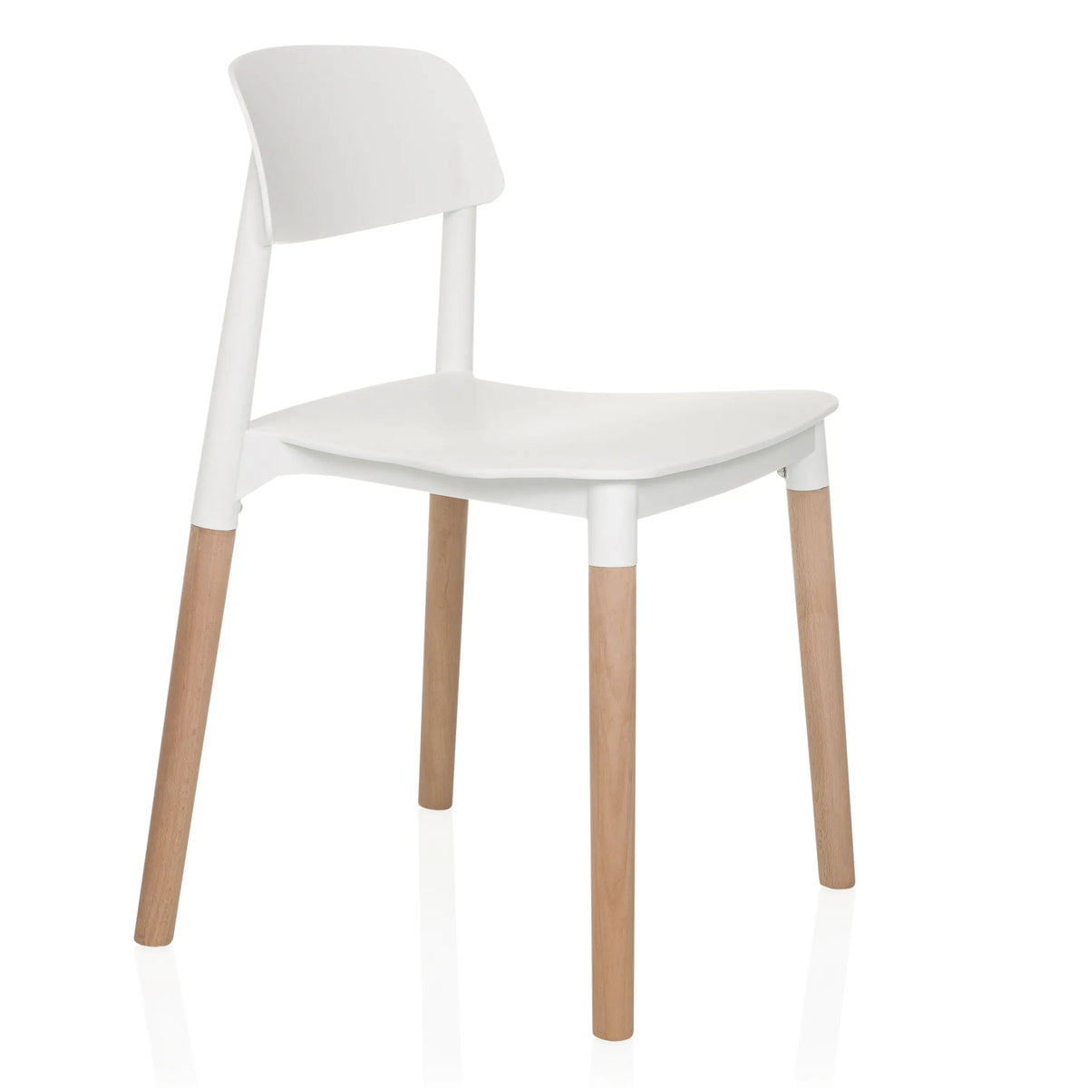 Silla de cuatro patas SCANDI E blanca con patas de madera de hjh LIVING – vista de 360° (vista frontal en diagonal 60°)