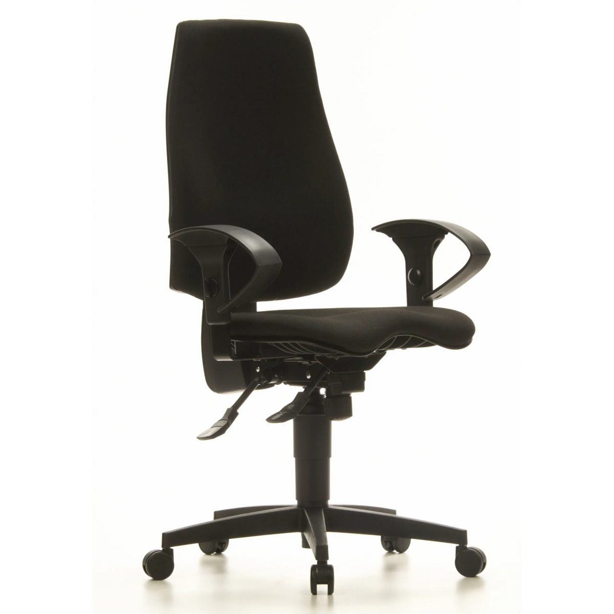 Silla de oficina profesional SYDNEY PRO negra con reposabrazos y base de cinco ruedas de Topstar – vista de 360° (vista frontal en diagonal 40°)