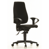 Silla de oficina profesional SYDNEY PRO negra con reposabrazos y base de cinco ruedas de Topstar – vista de 360° (vista frontal en diagonal 40°)