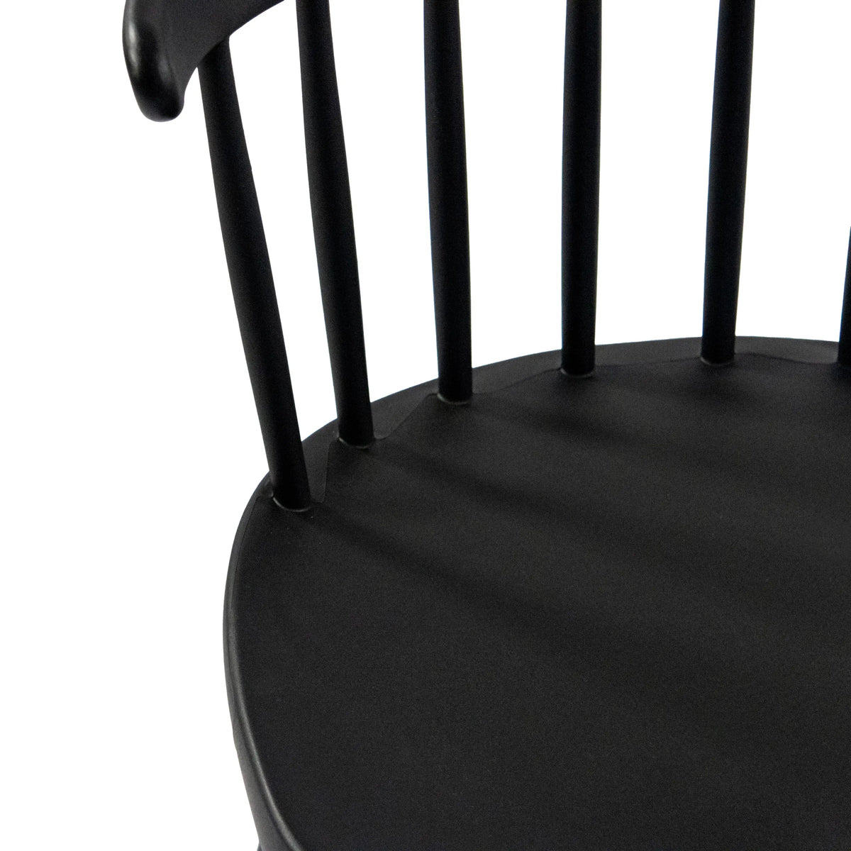 Respaldo negro con barrotes verticales de la Silla de comedor ARTIFO RIB de hjh LIVING