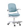 Silla giratoria para niños Kiddy Smart Step en azul con estructura blanca y reposapiés integrado de hjh OFFICE