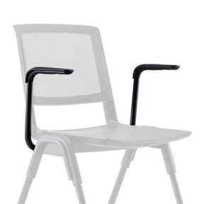 Silla blanca MEET WA con Reposabrazos negros y respaldo de malla blanca de hjh OFFICE