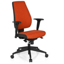 Silla de oficina profesional PRO-TEC 500 con tapicería de tela roja, reposabrazos negros y base con ruedas de hjh OFFICE