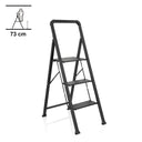 Escalera plegable SOLID W6 negra con tres peldaños y un asa de hjh OFFICE