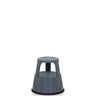 Taburete bajo TIO-M II gris oscuro con dos escalones y base antideslizante de hjh OFFICE