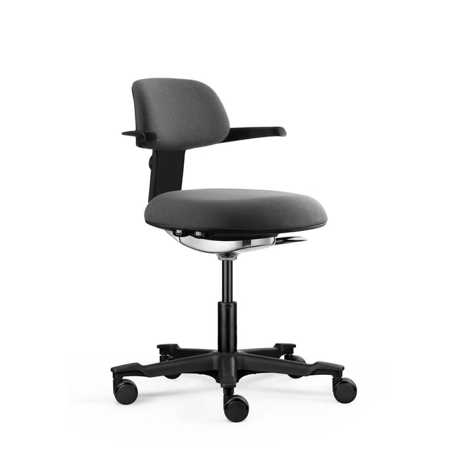 Silla de trabajo WORK 40 en color gris oscuro con reposabrazos y cinco ruedas de hjh OFFICE