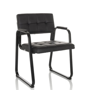 Silla de confidente negra ZANTA B PU con tapicería de cuero sintético acolchado y estructura de patín de hjh OFFICE